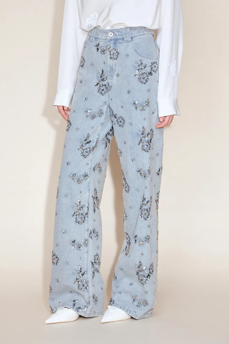 Star Straight Leg Jeans in Beaded Cotton Denim