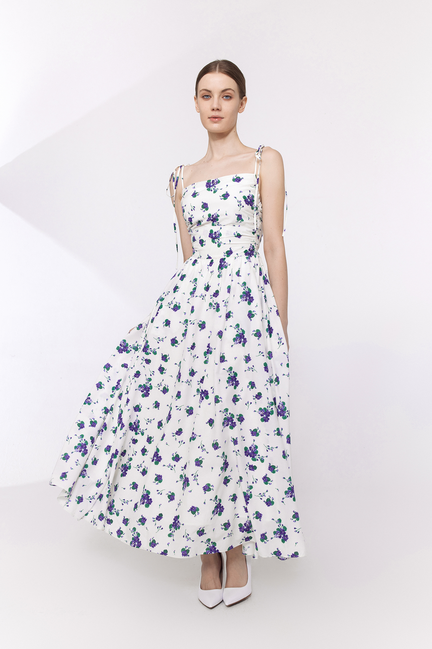 パーティードレス Flower Print Silk Tea Dress Chi Chi Girls エンブロイダリーフラワードレス 3-7歳 CG52796CR