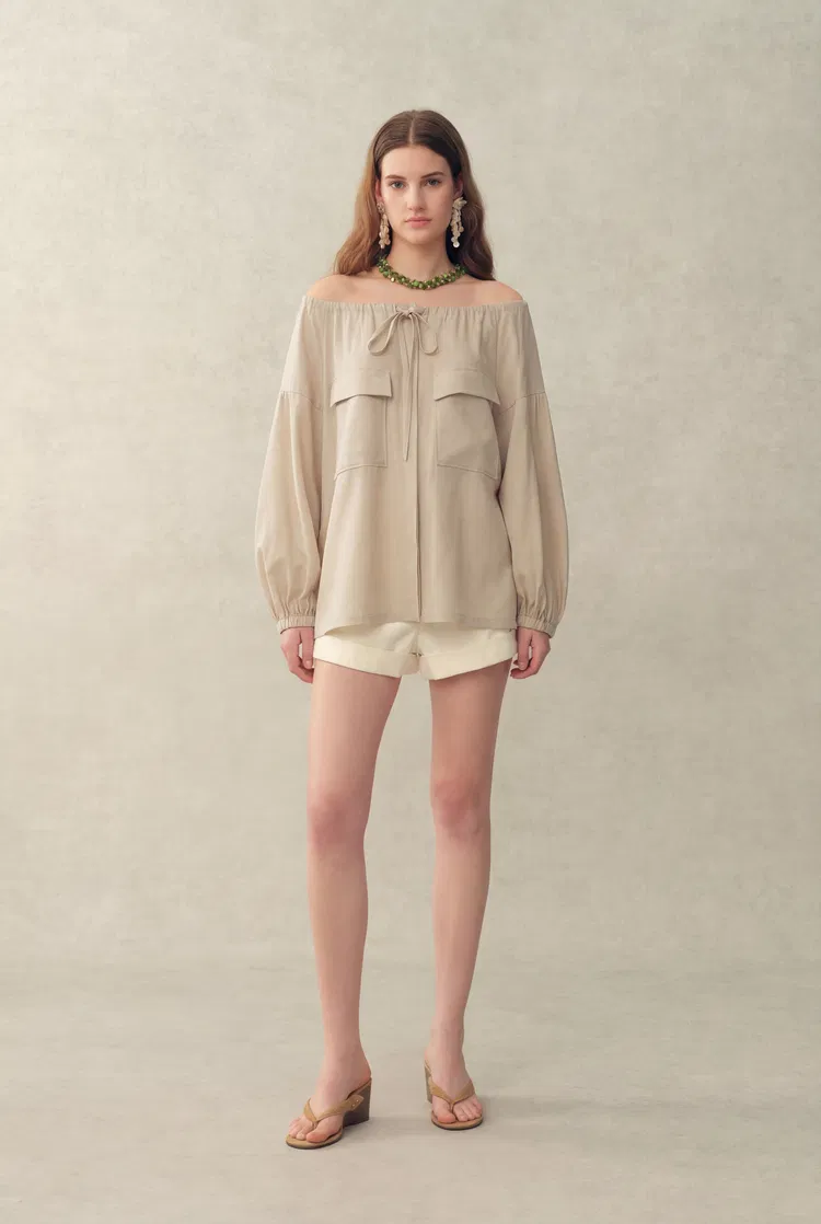 Alano Adjustable Off-Shoulder Shirt in Linen Blend