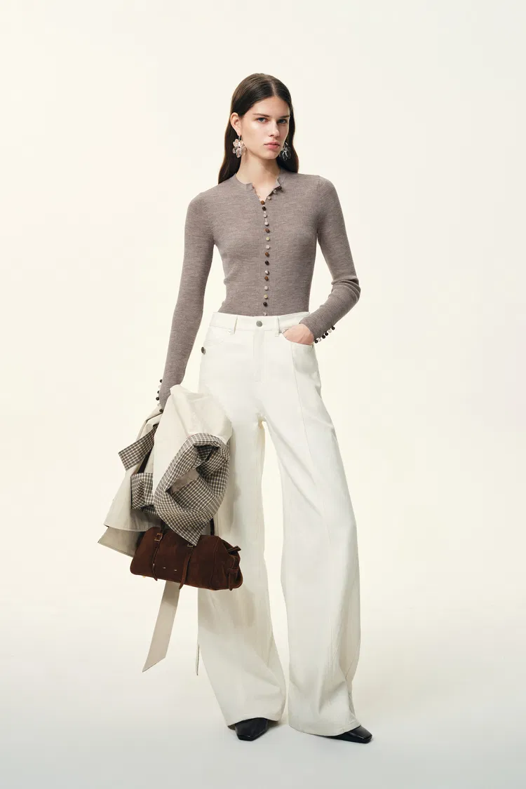 Kaia Slim Fitted Cardigan in Dense Rib Knit