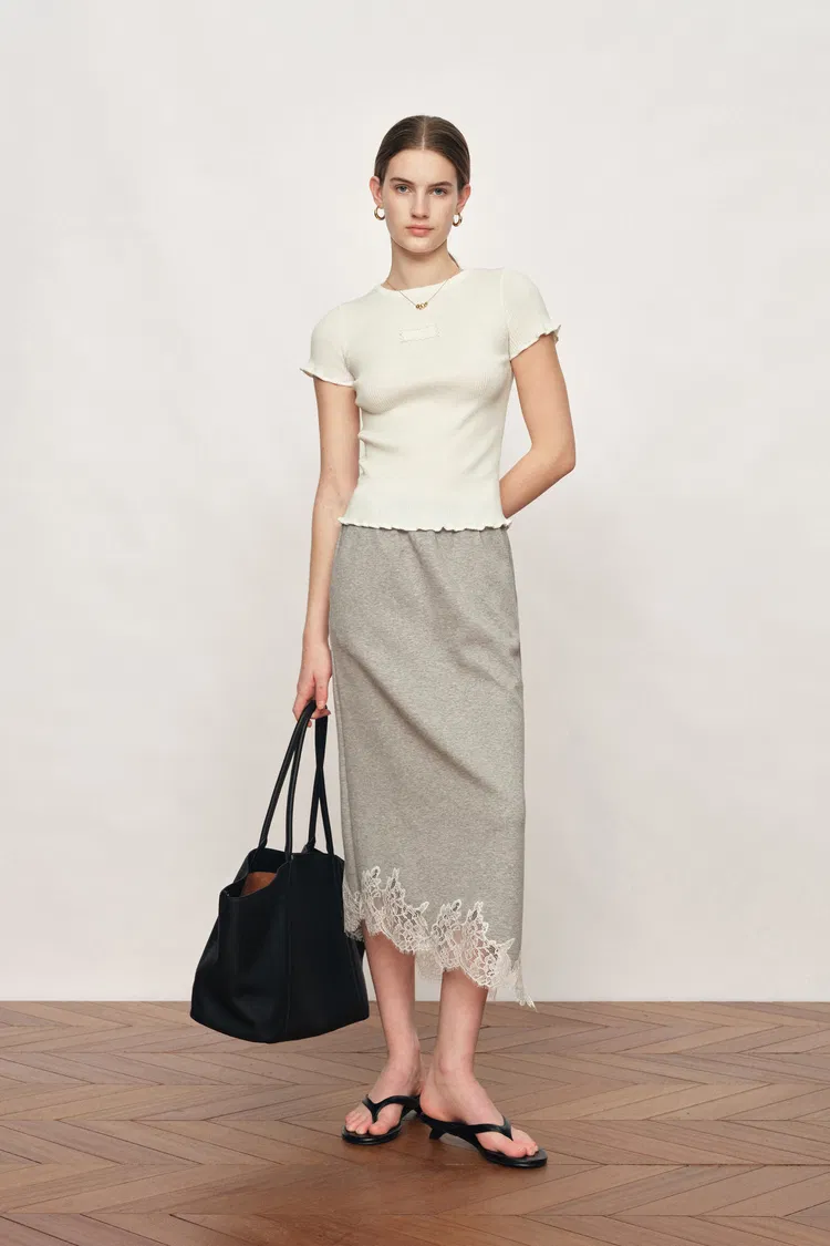 Linnea White Ruffled Sculpted T-shirt in Cotton and Wool Knit