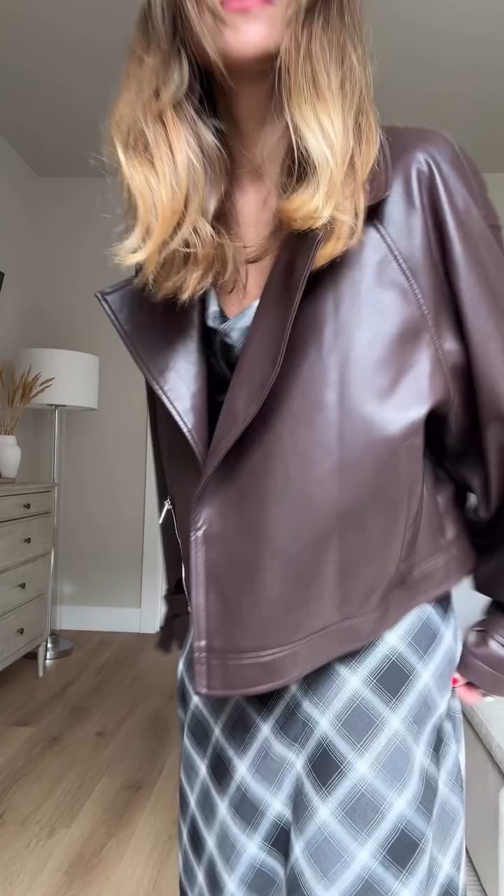 eaphi ECOFUR SHORT JACKET HALFBOY - SHORT ECO FUR COAT