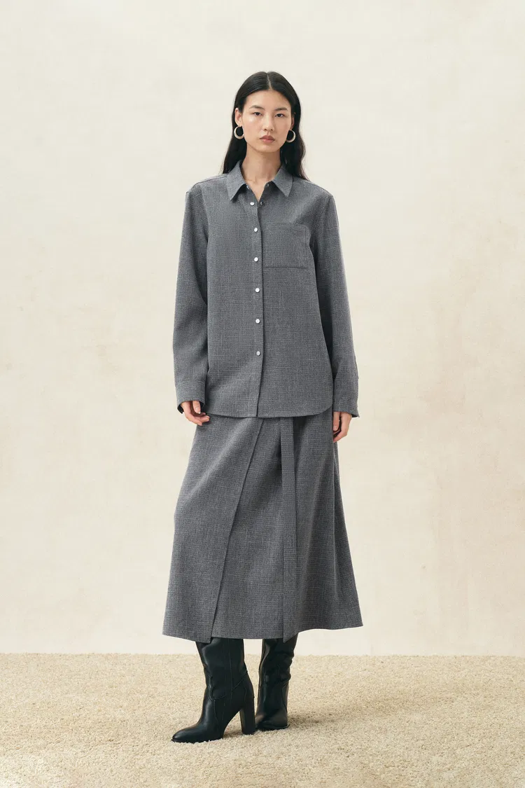 Evelyn Buckled Oversized Shirt
