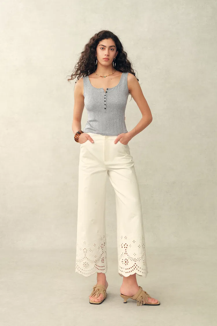 Kari Henley Collar Sleeveless Vest Top in Openwork Knit
