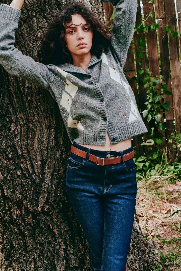Mia Hand Embroidery Argyle Cardigan in Wool Blend