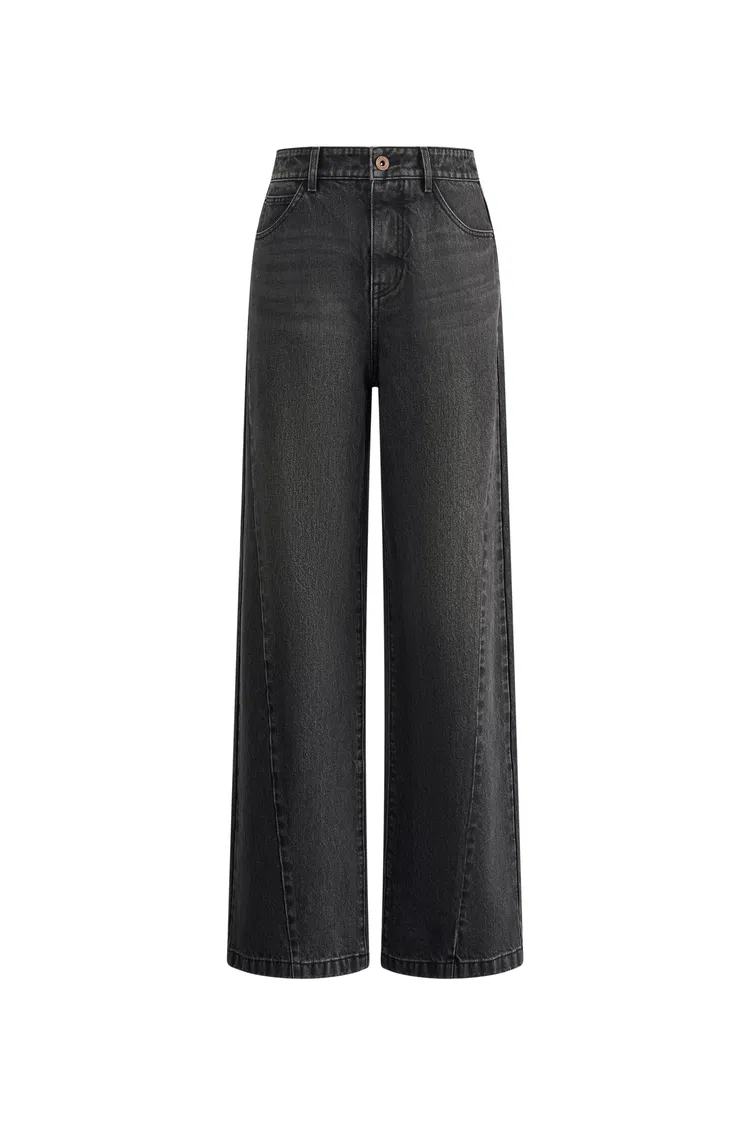 Astrid Slanted Side Seam Barrel Jeans in Cotton Denim