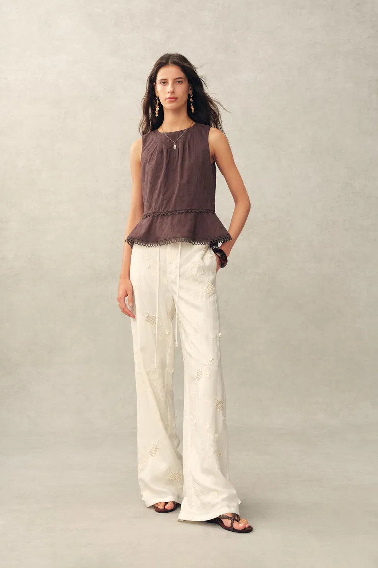 John Floral Embroidery Sleeveless Peplum Top in Cotton
