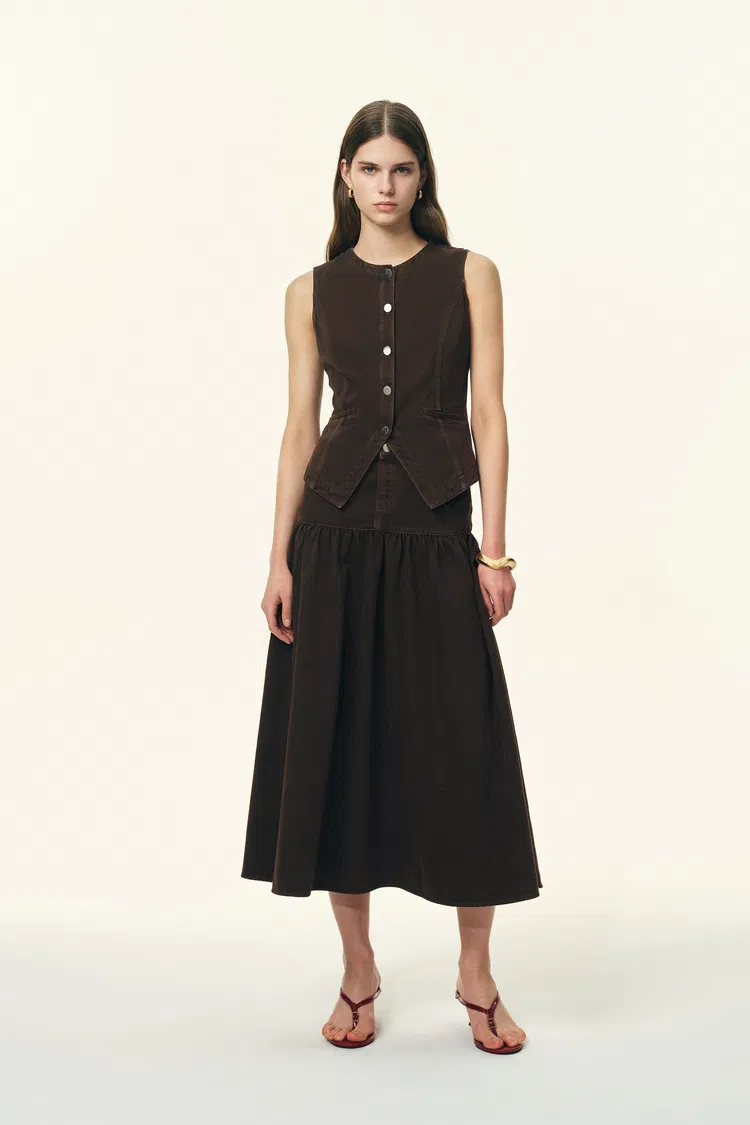 Elodie Fitted Round Neck Sleeveless Vest Top and Skirt Matching Set in Thin Denim