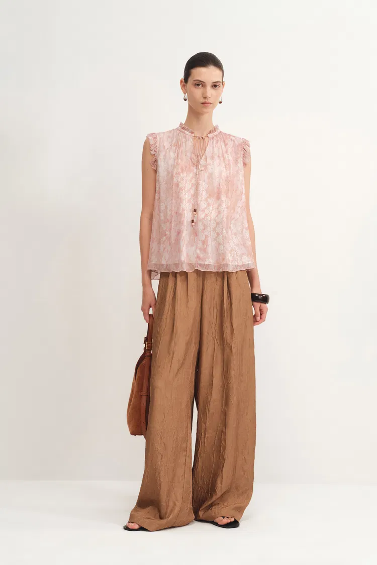 Gracia Printed Sleeveless Blouse in Crepe Georgette