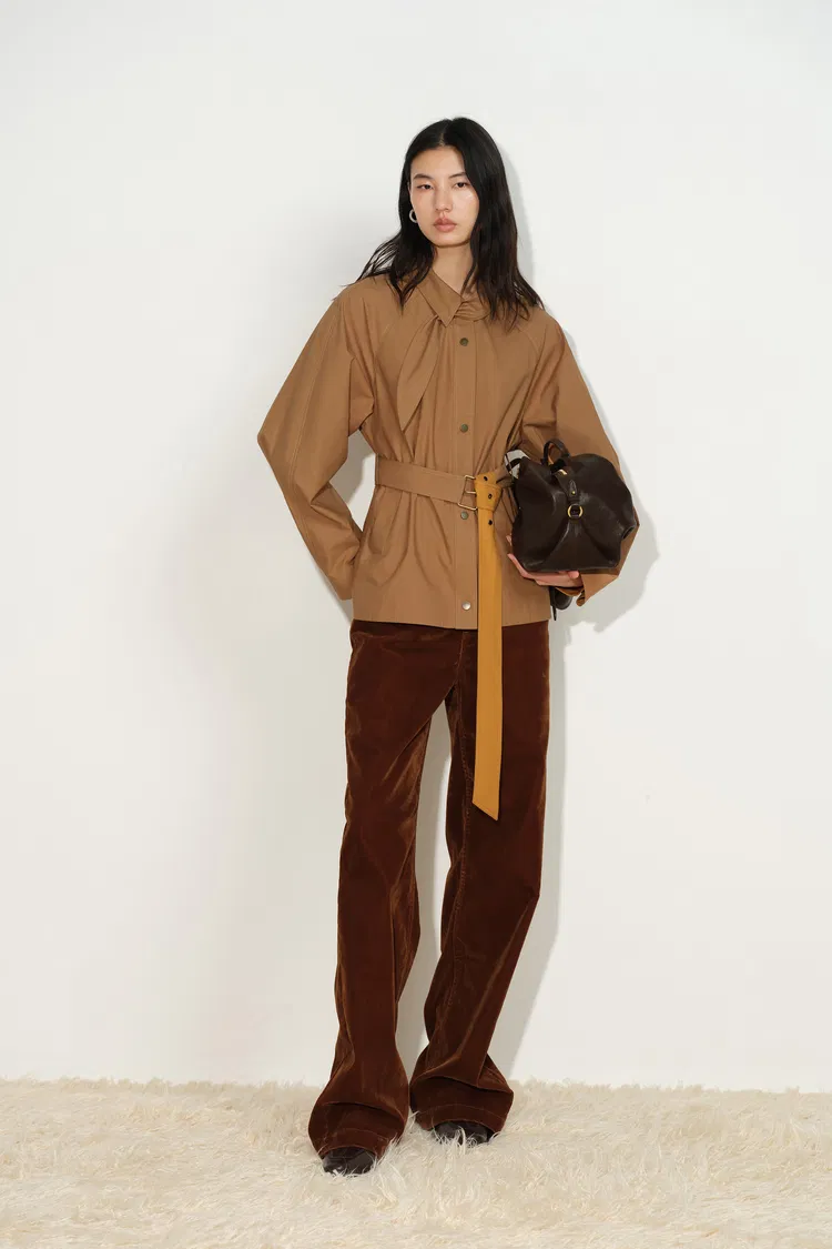 Daisy Scarf Collar Trench Coat in Cotton