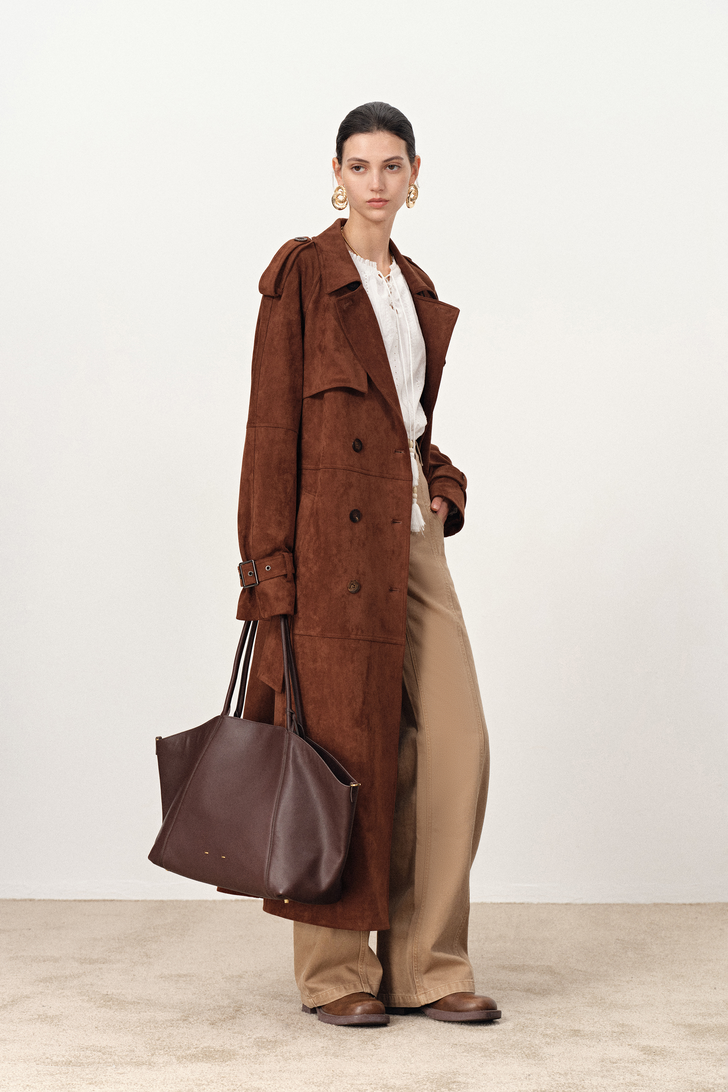 Tilda Detachable Epaulette Trench Coat in Faux Suede – fbrq.com
