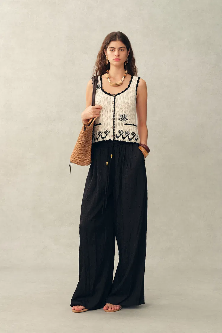 Rania Hand Crochet Embroidery Sleeveless Top in Cotton Yarn