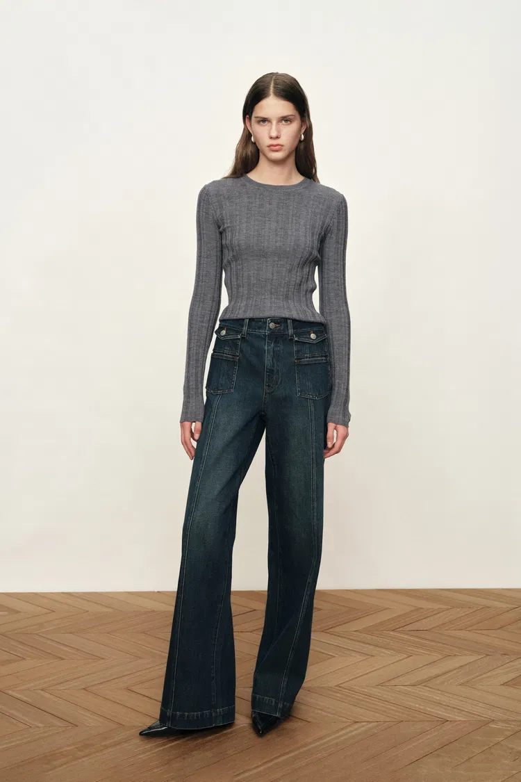 Cara Side Slit Long Sleeve Fitted Top in Wool Knit