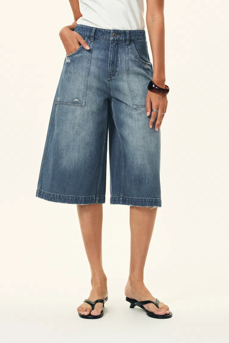 Roxy Faded Washed Bermuda Jeans in Cotton Denim