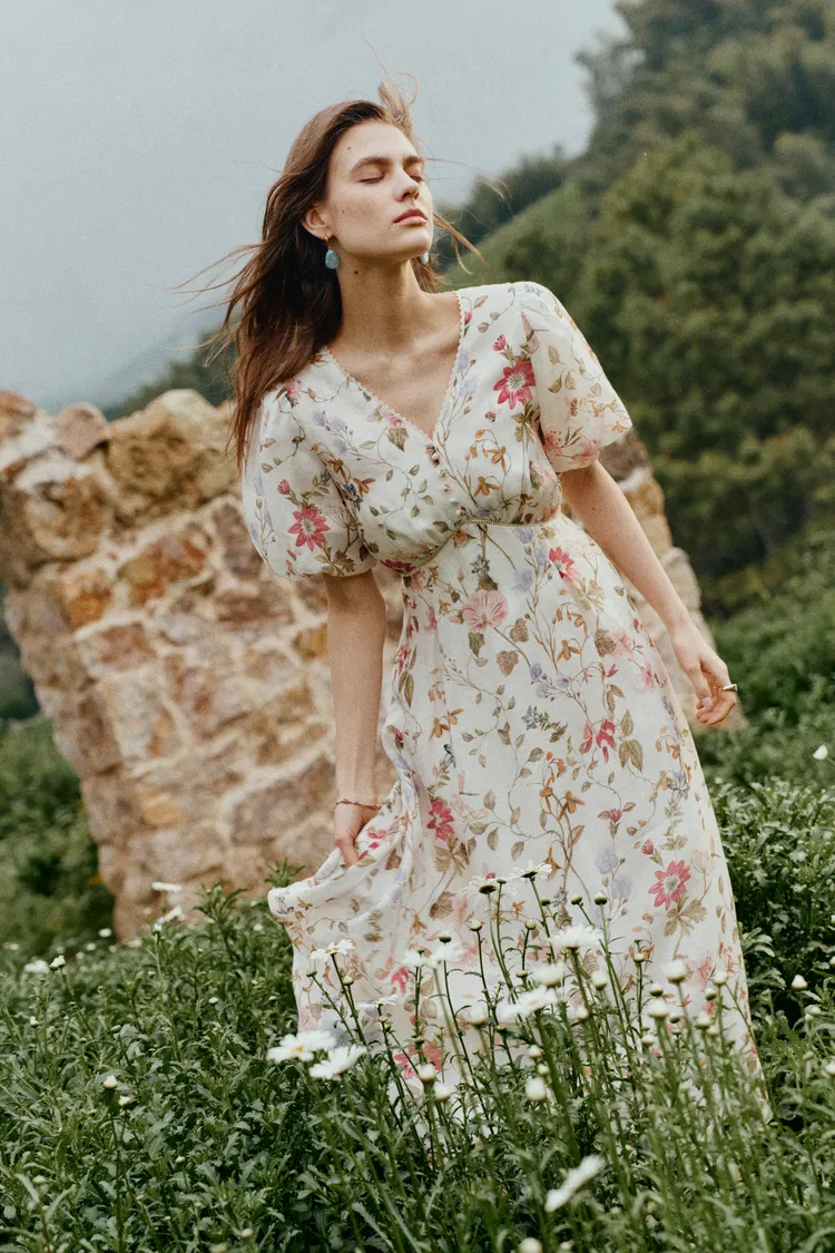Willa Floral Print V Neck Puff Sleeve Dress in Silk Linen Organza