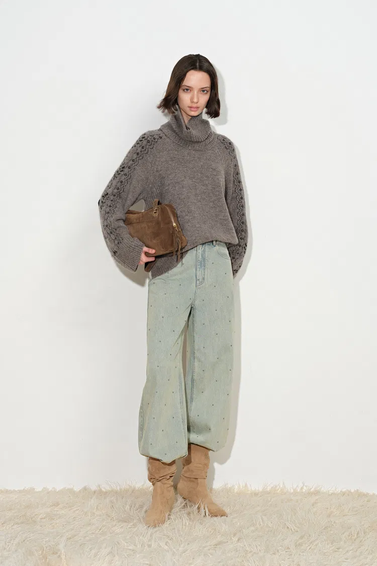 Ember Hand Embroidered Vine Jacquard Sweater with Scarf Collar