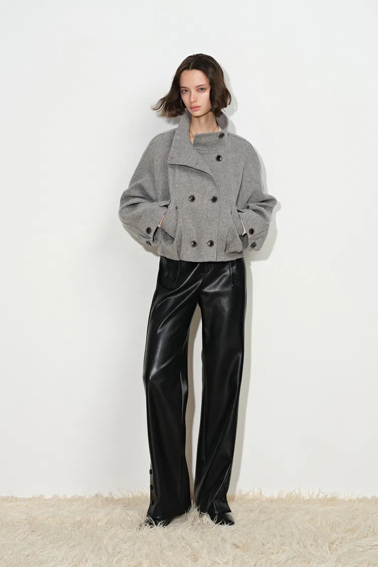 Fanny Bubble Cropped Coat in Wool Blend