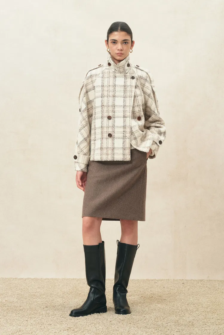Fleur Textured Plaid Cropped Coat in Wool Blend