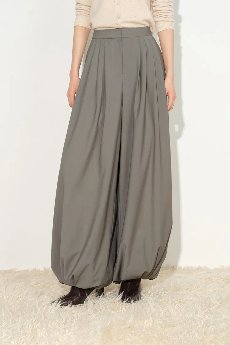 Fofia Drapey Balloon Pants in Wool Blend