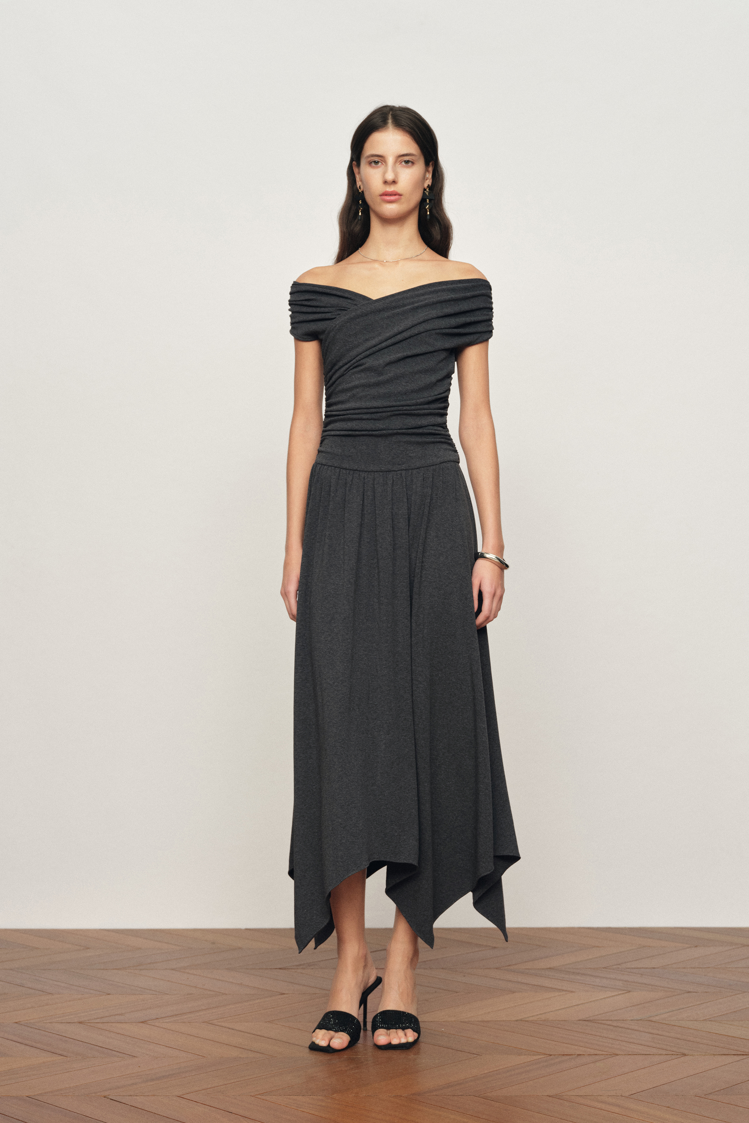 Isabella Smocked Drape Sleeveless Dress in Brushed Cotton Blend –