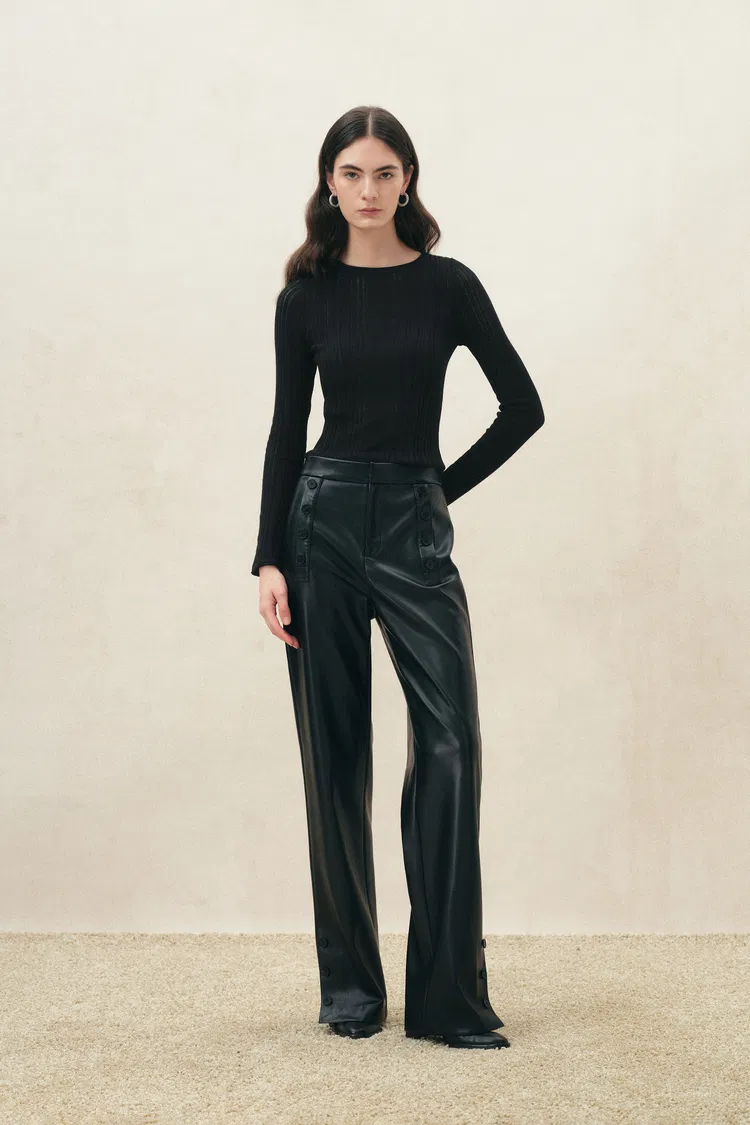 Lia Sheer Textured Rolled Edge Top