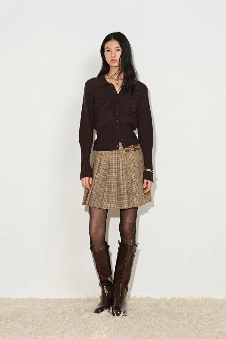 Meave Fitted Gigot Sleeves Cardigan in Wool Blend Knit