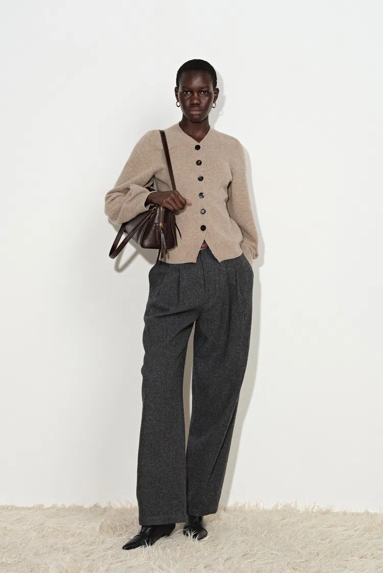 Saoirse Sculpted Balloon Sleeve Cardigan in Wool Blend