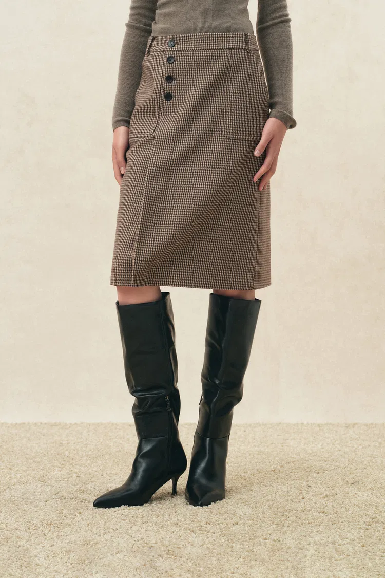 Sidra Houndstooth Asymmetric Placket Skirt in Wool Blend